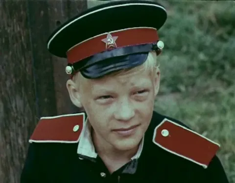Алые погоны — кадр 8
