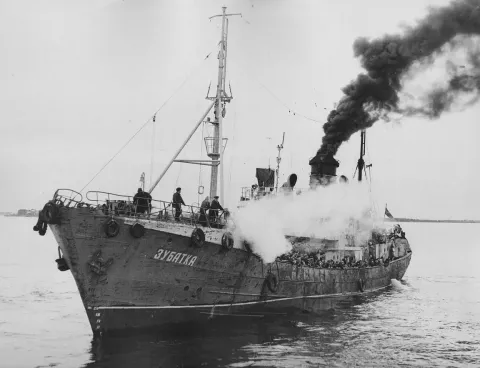 Летняя поездка к морю — кадр 3