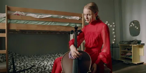 Струны — кадр 6
