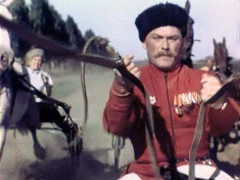 Кубанские казаки — кадр 5