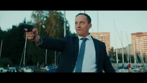 Завербованный — кадр 3