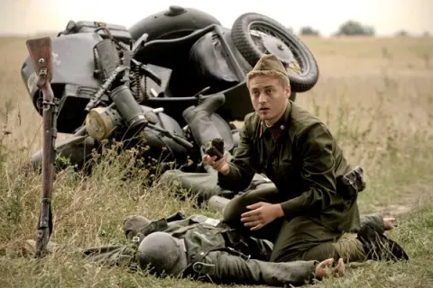 1941 — кадр 7