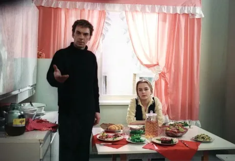 Москва слезам не верит — кадр 1