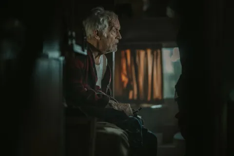 В огне — кадр 7