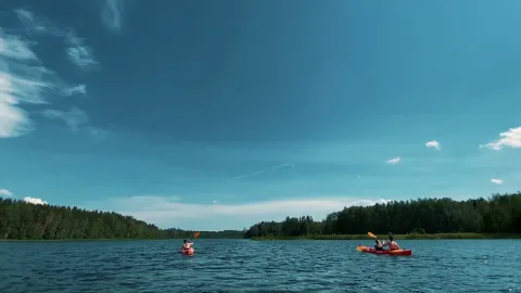 Земля Голубых озёр — кадр 2