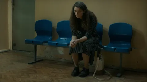 Рядом — кадр 4