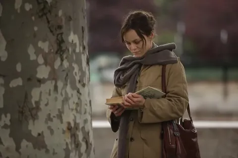 Кафе де Флор — кадр 7
