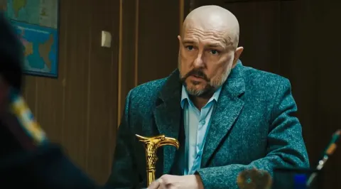 Изгой — кадр 7