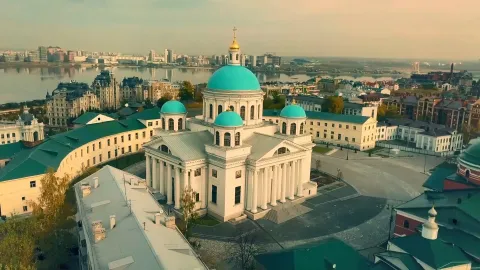Святитель — кадр 3
