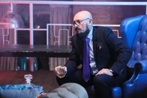 Свадебный марш — кадр 11