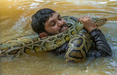 Круиз по джунглям: Тайна Вальверде — кадр 7
