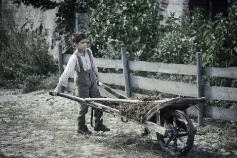 Беги, мальчик, беги — кадр 5