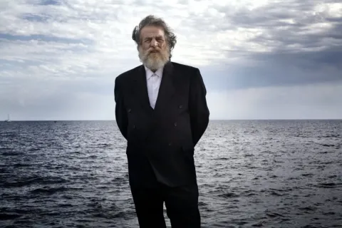 Материк — кадр 12