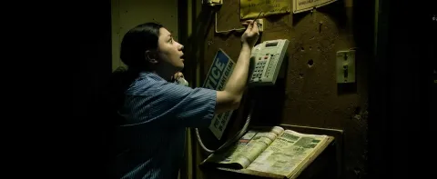 Травите её, убейте её! — кадр 7