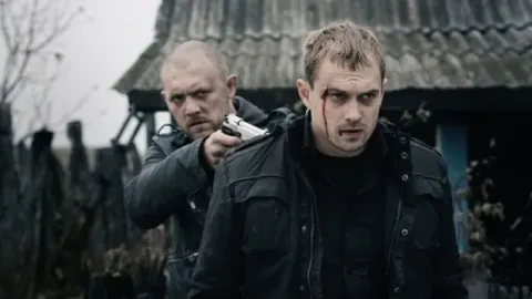 Жить — кадр 4