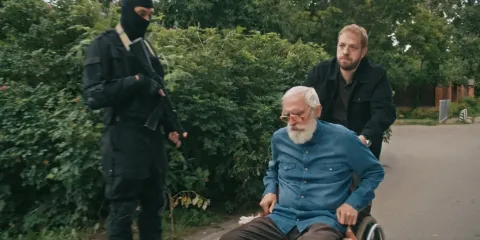 Лица не раскрывать — кадр 8
