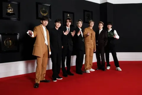 Памятки BTS: За пределами звезды — кадр 7