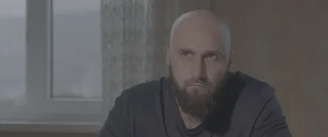 В погоне за камнем — кадр 11