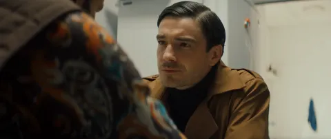 Чужие деньги — кадр 5