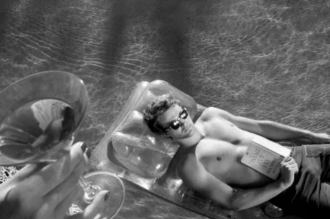Дерево Джошуа, 1951 год: Портрет Джеймса Дина — кадр 7
