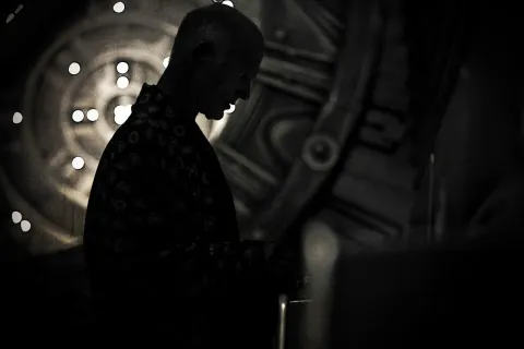 Сквозь снег — кадр 1