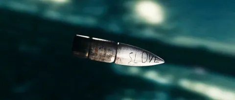 Slove. Прямо в сердце — кадр 8