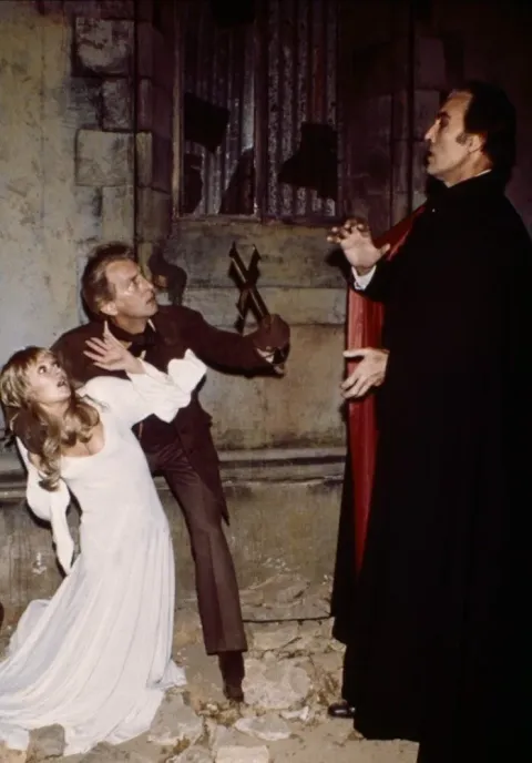 Дракула 1972 — кадр 4