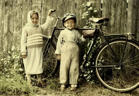 Баллада о бомбере — кадр 11