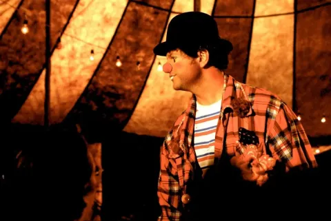 Клоун — кадр 6