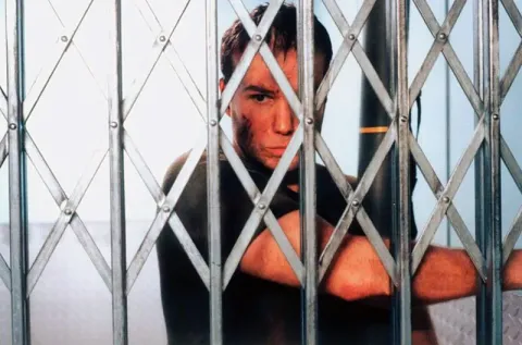 Лифт — кадр 11