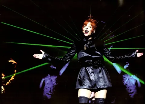 Mylène Farmer: Stade de France — кадр 1