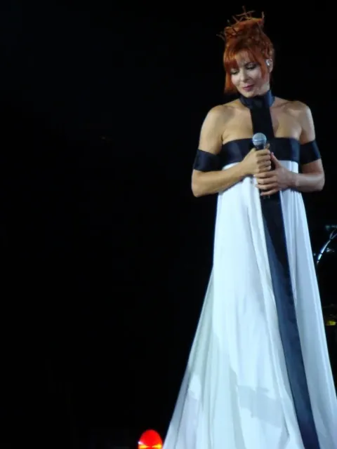 Mylène Farmer: Stade de France — кадр 7