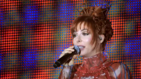 Mylène Farmer: Stade de France — кадр 11