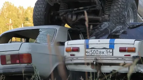 Шагая по канату — кадр 11