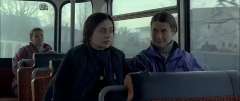 За холмами — кадр 9