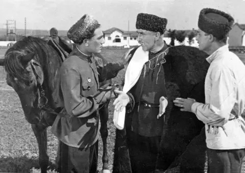 Шарф любимой — кадр 3
