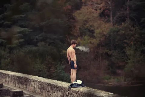 Отбытие — кадр 3