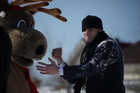Друзья друзей — кадр 7