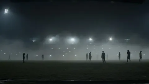 Гол живых мертвецов — кадр 3
