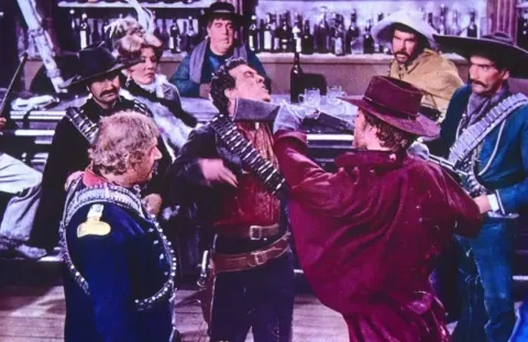 Джанго — кадр 5