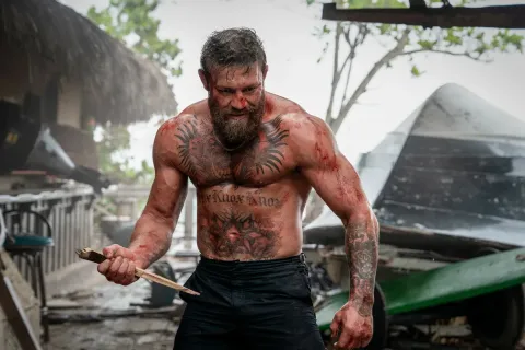 Дом у дороги — кадр 3