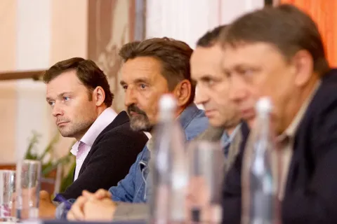 Модель счастливой жизни — кадр 6