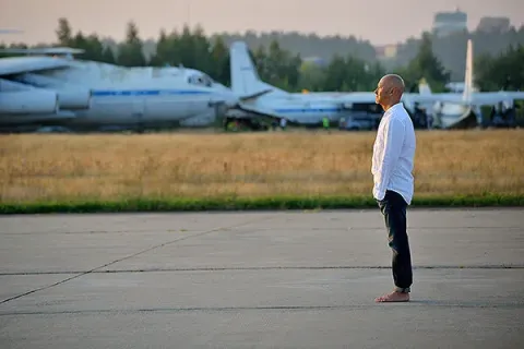 Призрак — кадр 3