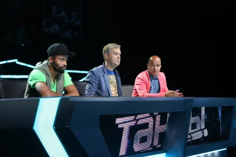 Танцы на ТНТ — кадр 3