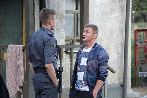 Парень с нашего кладбища — кадр 4