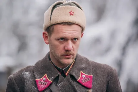 Снег и пепел — кадр 6
