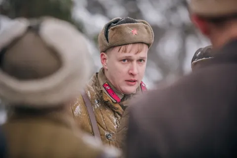 Снег и пепел — кадр 7