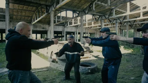 Сборщики — кадр 1