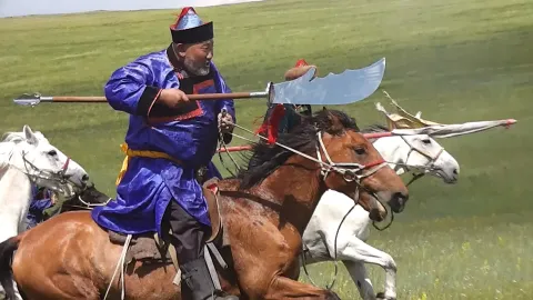 Тайник красных камней — кадр 2