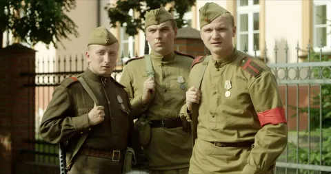 В далёком сорок пятом. Встречи на Эльбе — кадр 4